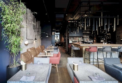 4 Contemporary Bar Interior Designs to Inspire Your Next Business