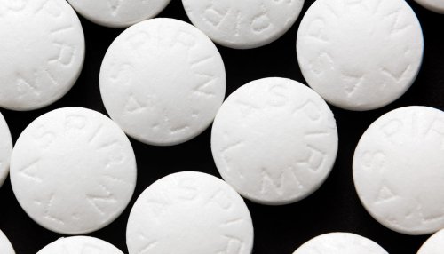 Aspirin slows down evolution of colorectal cancer cells