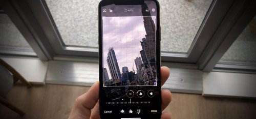 How To: Rotate Photos Without Any Cropping on the iPhone 11, 11 Pro, or 11 Pro Max When Editing