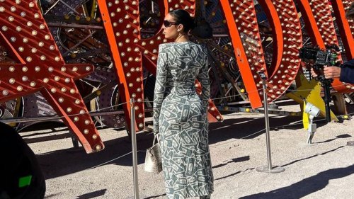 Georgina Rodríguez zockt im Dollar-Dress im Casino