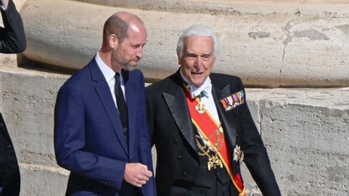 Diese Geste auf Papst-Beerdigung lässt ihn wie echten König wirken