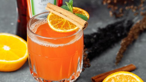 Hot Aperol: Mit diesem angesagten Winter-Cocktail läuten wir die Weihnachtszeit ein