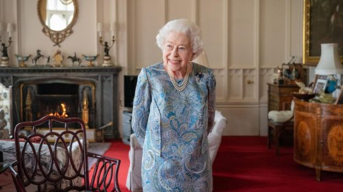 Queen Elizabeth: Ihre "beste Freundin" Angela Kelly ist bei ihr eingezogen