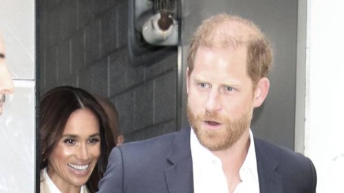 In diesem Moment lässt sie Prinz Harry bei Auftritt in New York hängen
