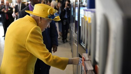 Lässt Queen Elizabeth für die U-Bahn ihren Range Rover stehen?