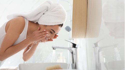 Double Cleansing: Mit Doppelreinigung zu strahlend schöner Haut