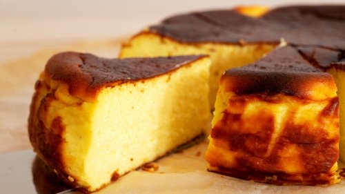 Cremig-leichter Joghurtkuchen: Die gesunde Cheesecake-Alternative aus nur 3 Zutaten