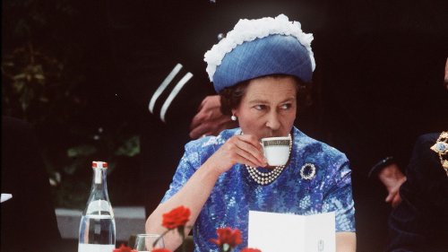 Queen Elizabeth: Darum dürfen ihr nie eckige Sandwiches serviert werden
