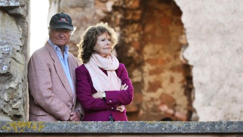 Nach kryptischen Zeilen vom Hof: Erste Fotos ihrer geheimen Reise aufgetaucht