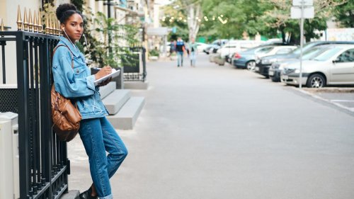 Double Denim: So stylen Sie den Jeans-Trend 2023