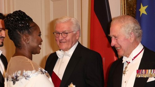 König Charles: Herzliche Begrüßung mit Motsi Mabuse beim Staatsbankett