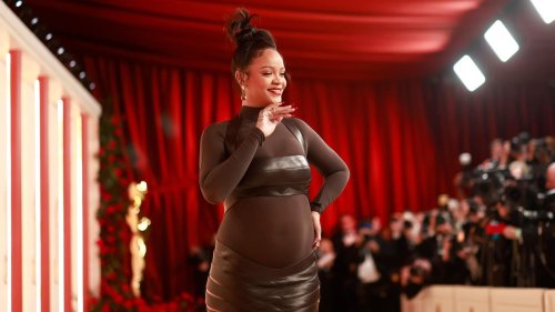 Rihanna oben ohne: Sinnliche Schwangerschafts-Fotos zeigen sie "wie eine Göttin"