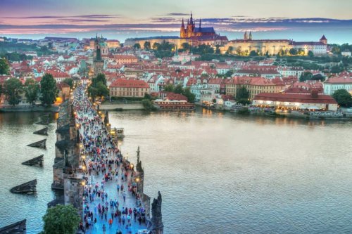 10 European Cities Where Travelers Fear Pickpockets and Scammers the Most