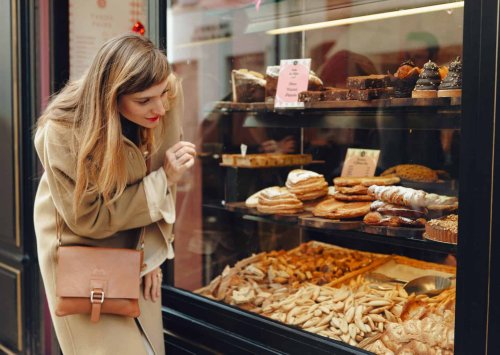 How to Look Parisian (Without Breaking the Bank): 7 Budget Style Hacks Locals Swear By | Gamintraveler