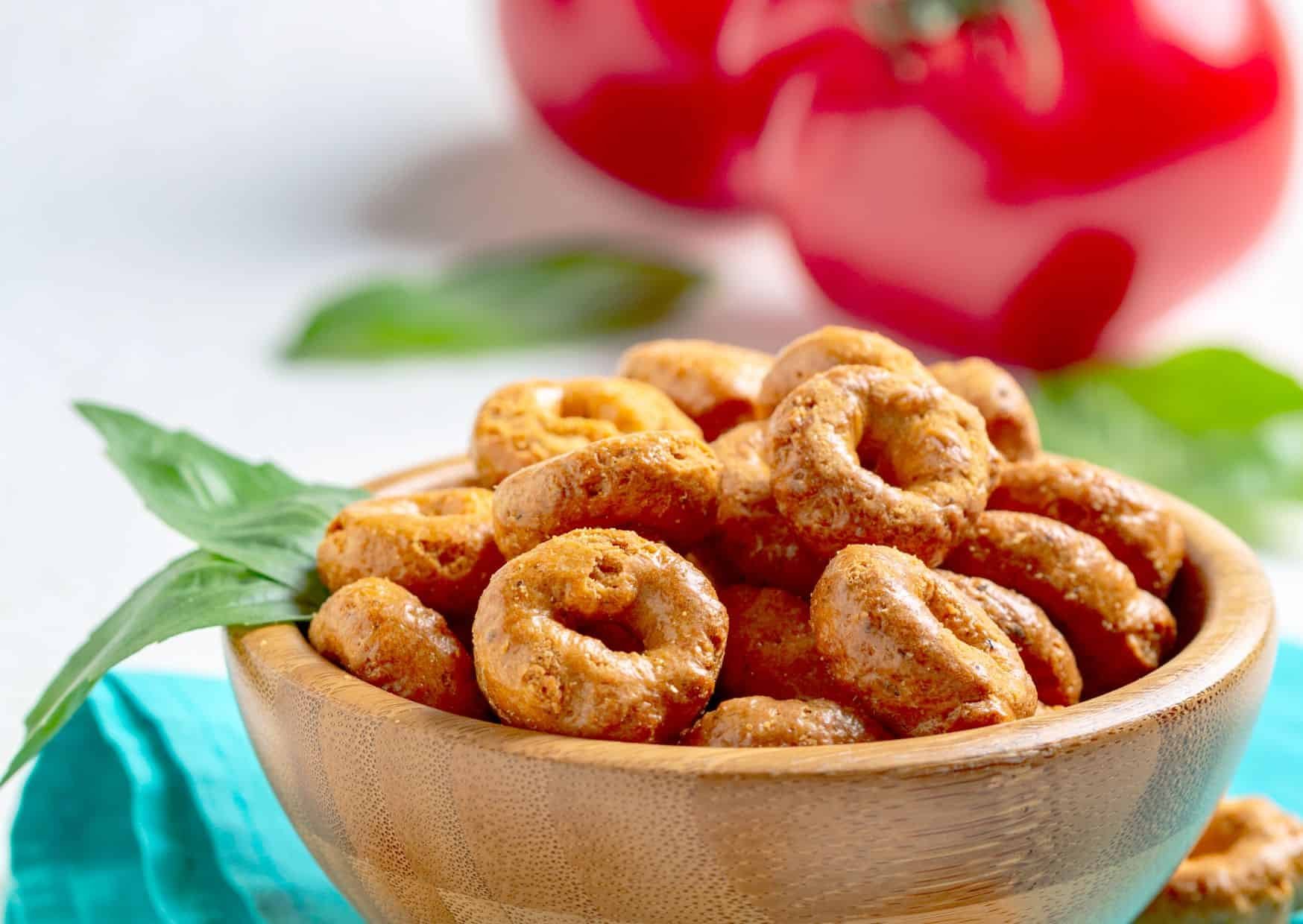 The Easy Italian Snack That Disappears Before Dinner: How to Make Authentic Italian Taralli at Home