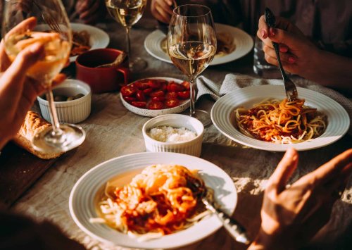 13 European Dinner Rules That Confuse Every American Tourist