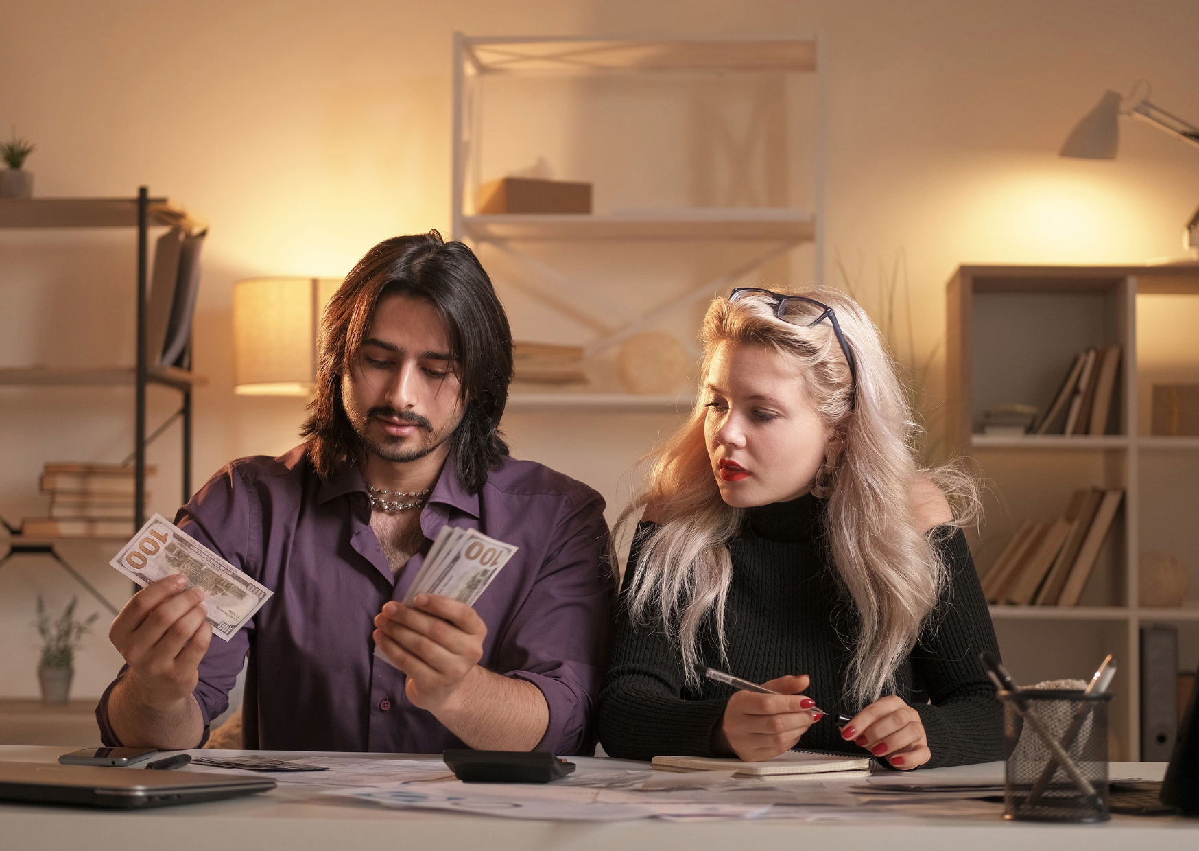 The Dollar Dropped 12% Against The Euro Since 2025: What American Retirees Need To Know