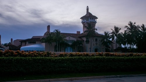 Judge orders DOJ to redact Mar-a-Lago search warrant affidavit for possible release: live updates