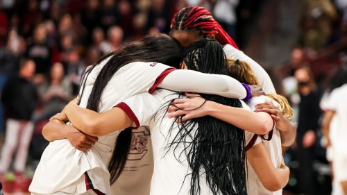 NCAA Women's Basketball Roundup: Gamecocks on Historic Run