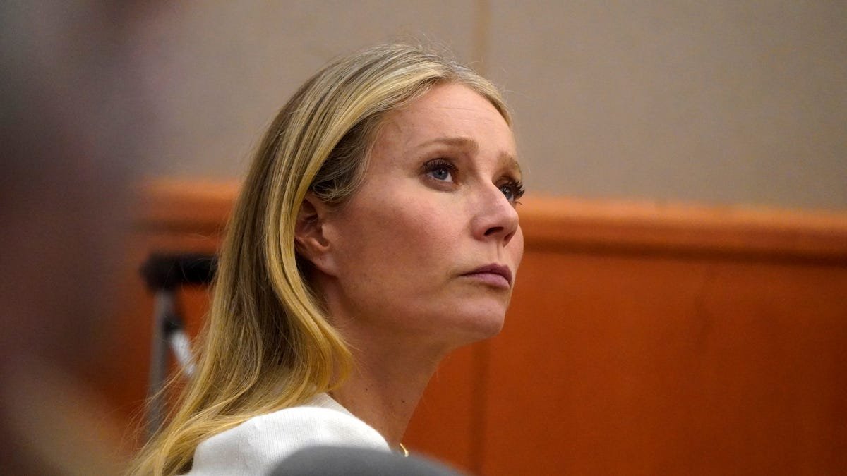Gwyneth Paltrow offers 'treats' to bailiffs in ski collision trial, motion objected