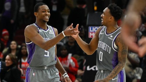 Kings end longest playoff drought in NBA history, secure first postseason berth since 2006