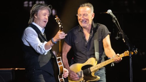 Springsteen tickets for $4,000? How dynamic pricing works and how you can beat the system.