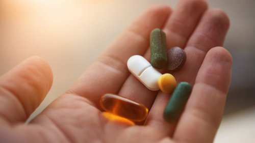 Are common multivitamins worth the money? New study explores the benefits, harms.