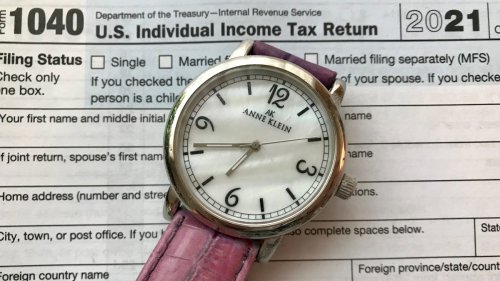 Not ready for the April 18 tax deadline? Here's how to file an extension.