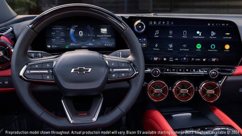 GM to phase out Apple CarPlay, Android Auto in EVs. See what the replacement looks like.
