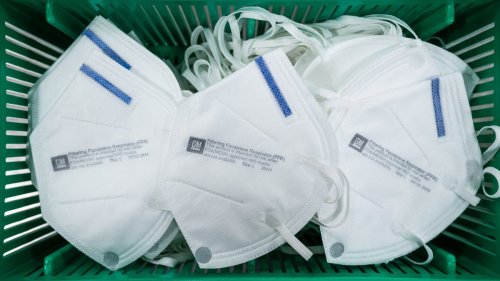 Free N95 masks are on the way to store pharmacies. Here's when you can pick them up.