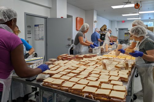 Hope in Florida: Neighbors Feeding Neighbors