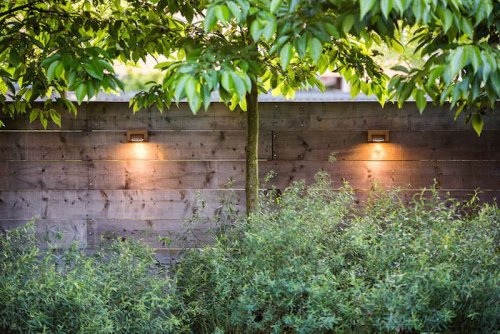 Hardscaping 101: Outdoor Wall Lights - Gardenista