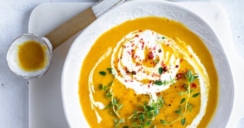 Golden Cauliflower Soup Recipe