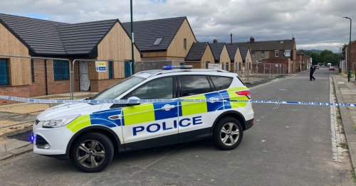 Police release update following bomb disposal squad drama that saw street cordoned off