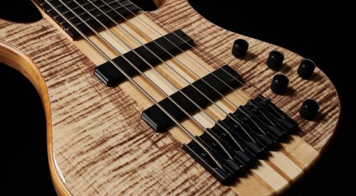 Harley Benton BZ 1000 II NT: 7 Saiten anyone?