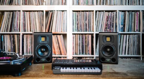 HEDD A-CORE: Vollanaloge Aktivlautsprecher für Studio und Wohnzimmer