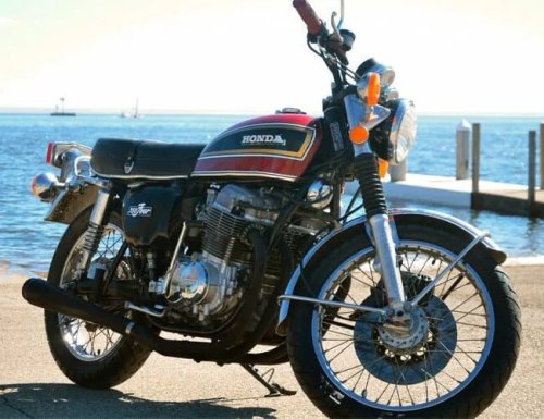 Make This Perfect Honda Your First Vintage Motorcycle | Gear Patrol