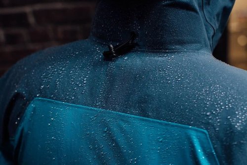 How to Re-Waterproof a Technical Rain Jacket at Home