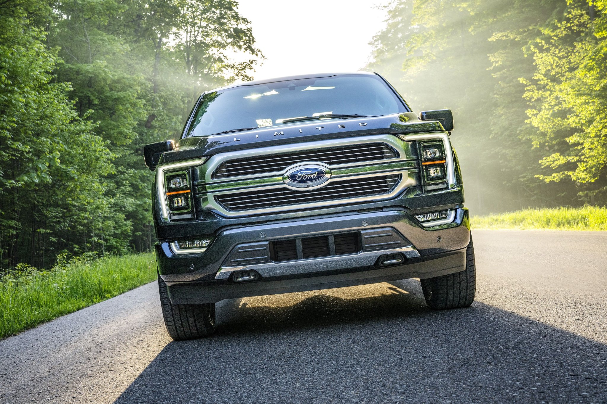 Trucks Have Gotten Enormous. But That’s Not Entirely a Bad Thing