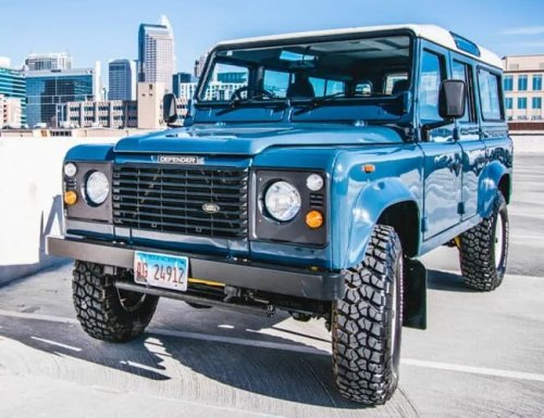 There Is No Substitute for an Old Land Rover Defender, and This Example Is Just the Right Amount of Classic