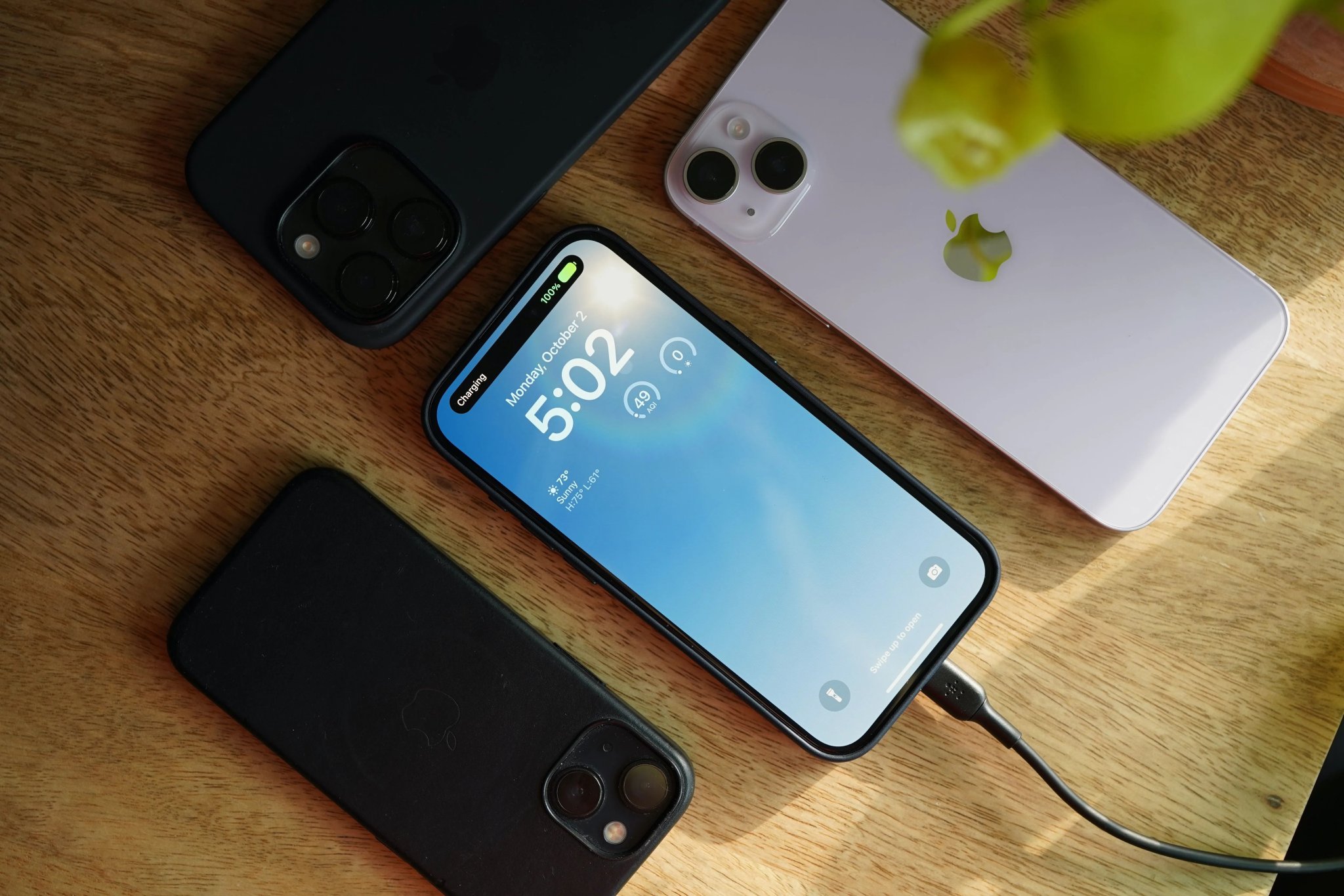 The Right Way to Charge Your Phone Isn’t as Obvious as You Might Think