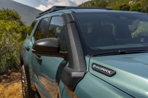 Is the 2025 Toyota 4Runner’s Badass-Looking Snorkel Option Really Just a Gimmick?