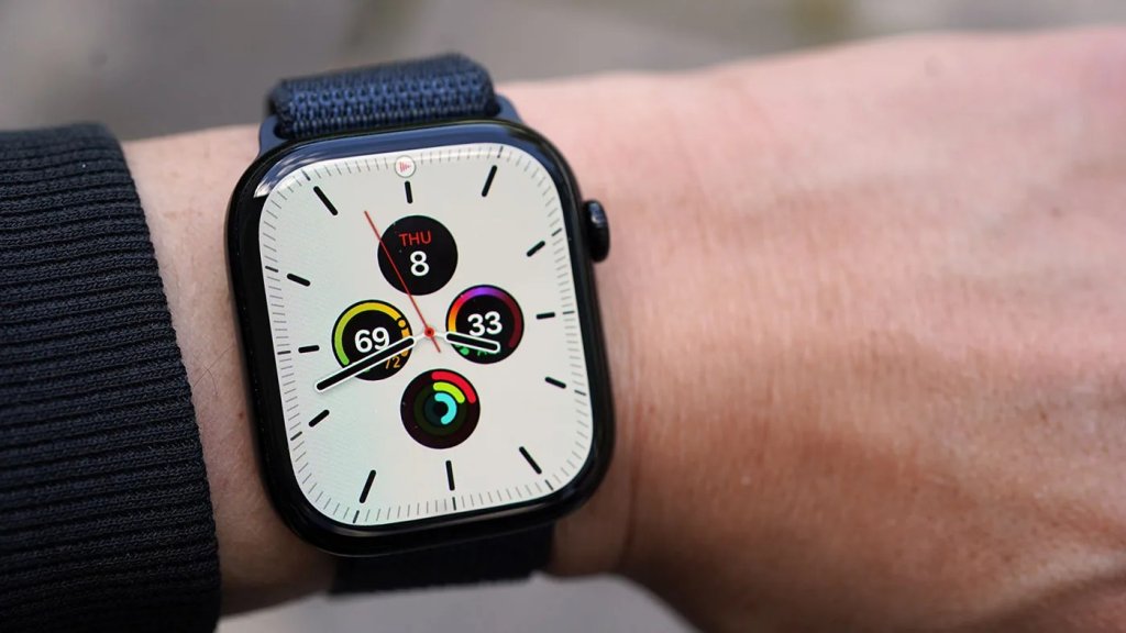 APPLE WATCH - cover