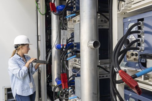 Microsoft demos clean energy breakthrough for data centers that keep the internet humming