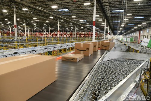 Amazon responds after leaked memo reveals company’s PR strategy against warehouse worker