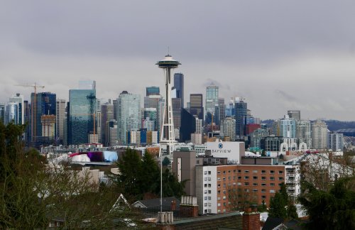 Census data shows Seattle-area population rose again last year after pandemic dip
