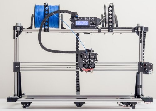 RepRap BigBot Large 3D Printer (video)