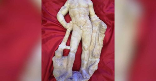 Hercule et le taureau: un étudiant déterre une œuvre antique exceptionnelle qui captive les archéologues en Italie