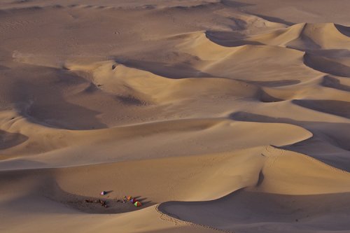 Solving the secret of Earth’s largest desert dunes