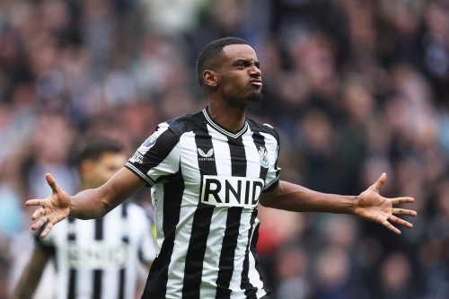 Alexander Isak now says he loves playing alongside £40m Newcastle United star